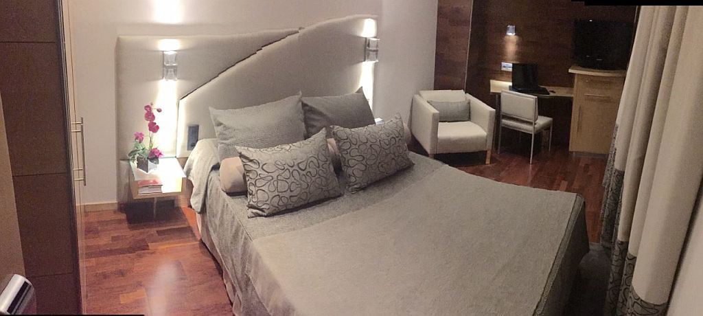 Hotel Sansi Barcelona Zimmer foto